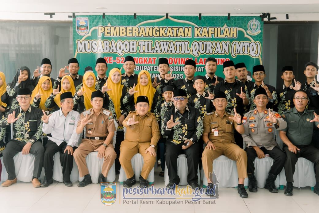 WABUP__LEPAS_PEMBERANGKATAN_KAFILAH_MTQ_TINGKAT_PROVINSI_LAMPUNG-1
